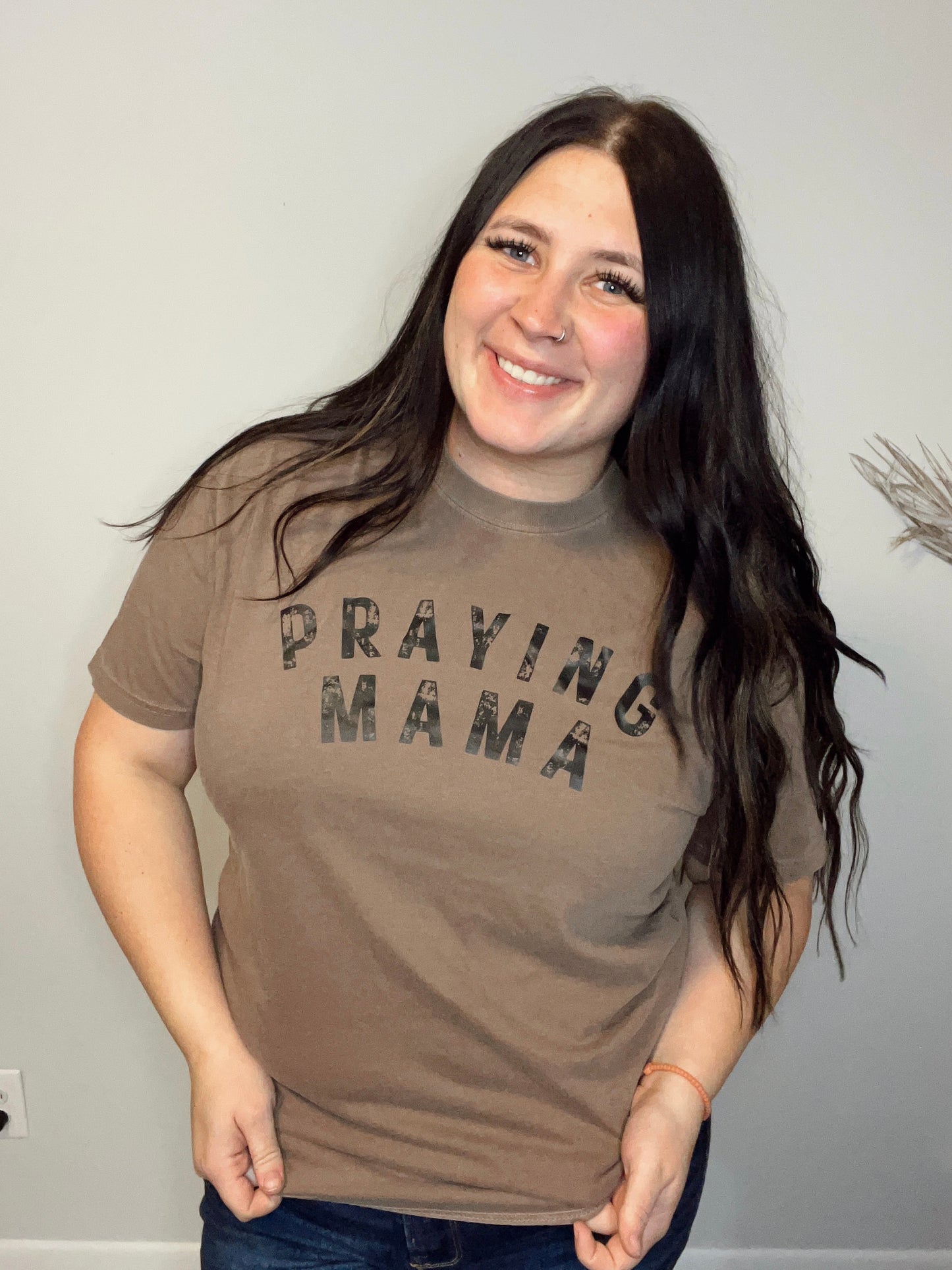 Praying Mama Comfort Color Tee